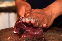 Ngeri! 12 Ton Daging Celeng Campuran Sapi Diamankan Badan Karantina