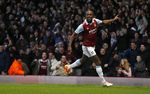 Arsenal Kembali ke Puncak