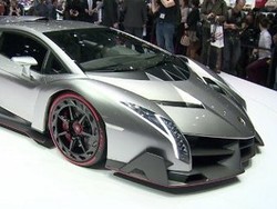 Dari Mobil Pesepakbola, Mobil Tercepat Hingga Motor Tercantik