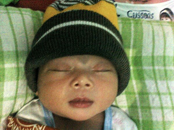 Rifky Khoiru Nizam, 4 Bulan, Lelaki