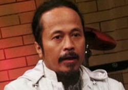 Kala Ki Joko Bodo Prediksi Pasar Otomotif 2014