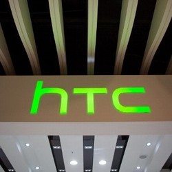 Karyawan HTC Didakwa Bersalah Bocorkan Rahasia 