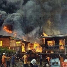 Nenek di Malaysia Selamatkan 11 Tetangganya dari Kebakaran