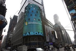 Bos Teknologi yang Turun Tahta di 2013