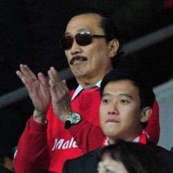 Bos Cardiff Incar Pemain-pemain Baru dengan Tanggal Lahir Pembawa Hoki?