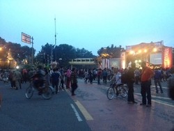 Lalin Sudirman-Thamrin Mulai Ditutup, Monas Kian Dipadati Warga