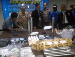BNN Sita Selongsong Besi Berisi Sabu Ghuangzou dari Apartemen di Jakbar