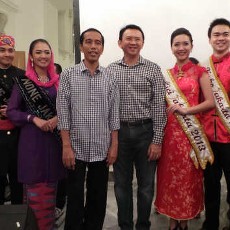 Siap Ber-JNF, Jokowi-Ahok Kompak Pakai Kemeja Kotak-kotak