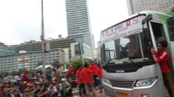 Meski Ditutup, Busway Bundaran HI Masih Dilalui Kopaja dan APTB
