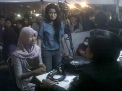 Kecopetan di Malam Tahun Baru, Mahasiswi Ini Menangis di Pos Polisi