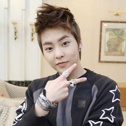 Xiumin EXO Turunkan Berat Badan dengan Latihan Dance