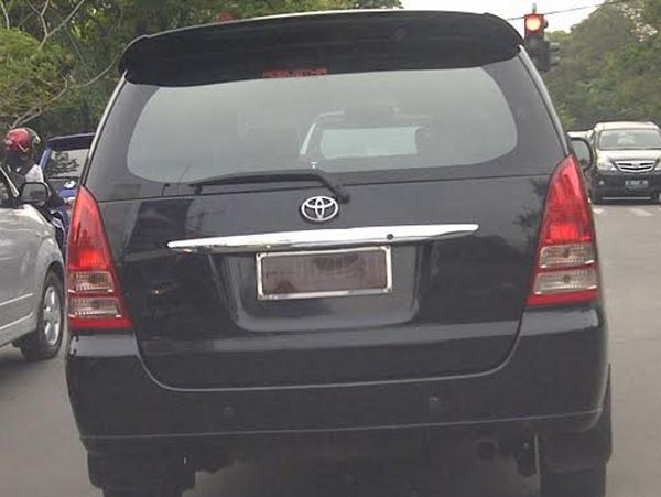 Pelat Merah, Hitam atau Kuning?