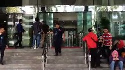 Diduga Terkait Kasus Akil Mochtar, Sekjen Golkar Diperiksa KPK