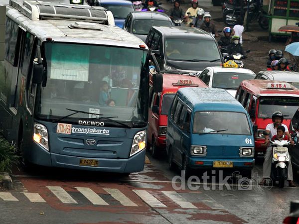 Ada JNF, Busway Beroperasi 24 Jam