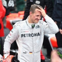 Valentino Rossi: Jangan Menyerah, Schumi!