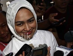 Airin Datangi Lokasi Penggerebekan Teroris di Ciputat