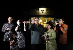 Begini Cara SBY dan Keluarga Rayakan Tahun Baru 2014