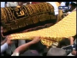 Rayakan Tahun Baru, Sekeluarga Tewas Keracunan