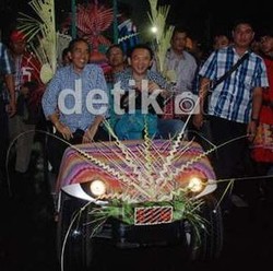 Rhoma Tak Mau Duet di JNF, Ahok Turun Panggung dan Pulang Cepat