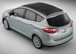 Ford Siapkan Mobil Tenaga Matahari