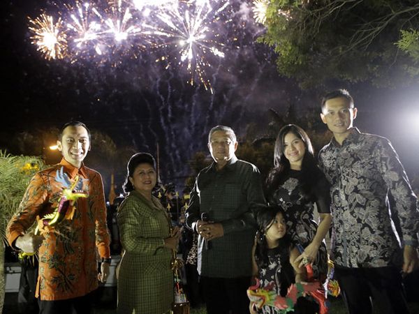 SBY dan Keluarga Rayakan Tahun Baru di Istana Cipanas