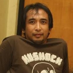 Bagaimana Kabar Rumah Tangga Piyu dan Flo di Tahun Baru?