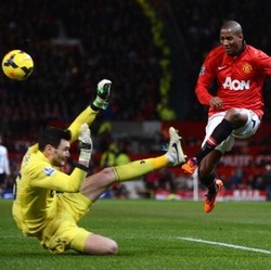 Moyes Nilai Lloris Harusnya Dikartu Merah dan MU Dapat Penalti