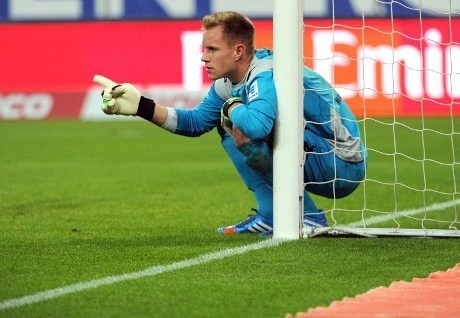 Ter Stegen Dikabarkan Menuju Barca, Neuer: Dia Kiper Hebat