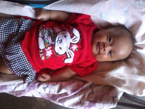 Ayumi Adzania Rabbani, 1 Bulan, Perempuan