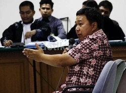 Saksi Kunci Kasus Simulator SIM Sukotjo S Bambang Bebas Bersyarat