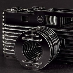 Kamera Langka Leica Bukan dari Emas Berlian, Tapi...