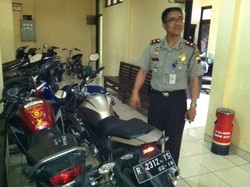 Kawasaki Ninja Baru Milik Meta Ditukar Motor Curian oleh Pria Misterius