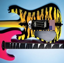 Bitter Rivals Sleigh Bells: Semakin Pop, Semakin Beracun