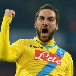 Incar Higuain, Chelsea Dikabarkan Siapkan Dana Rp 1 T