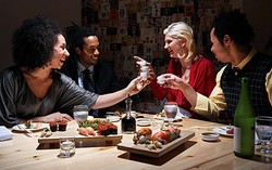 Benarkah Makan Bersama Teman Bisa Bikin Gemuk?