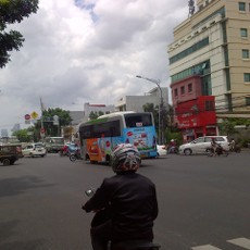 Ulah Sopir Kopaja P 20 AC, Menantang Maut di Perempatan Duren Tiga