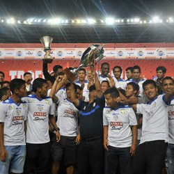 Liga Dibagi Dua Wilayah, Pemasukan Arema pun Berkurang