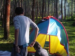 Kemping Seru di Kaki Gunung Manglayang