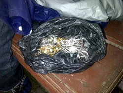 5 Cerita Istri Polisi yang Menyimpan Perhiasan Rp 500 Juta di Bagasi