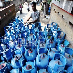 Elpiji 12 Kg Tak Disubsidi, Kenapa Pemerintah Ikut Campur Tangan?