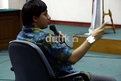 Dicecar Pengacara Haris, Fahd A Rafiq Emosi Bersaksi di Pengadilan