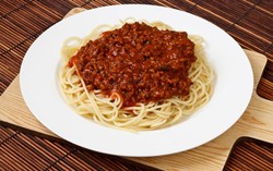 Ternyata Spaghetti Bolognese dan Fettuccine Alfredo Bukan Asli Italia