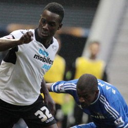 Pemain Chelsea Dituduh Diving Lagi, Mourinho pun Membela