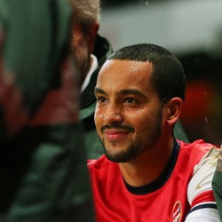 Walcott Diprediksi Absen Sekitar Sebulan