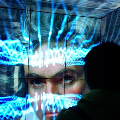 Mengintip Teknologi Futuristik di Kampung Samsung