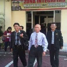 Pengamat Hukum Datangi Polda Jatim Tanyakan Kasus Bambang DH