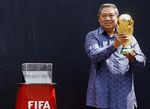 Presiden SBY Sambut Trofi Piala Dunia