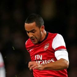 Absennya Walcott Bisa Pupus Asa Arsenal Juarai Liga