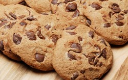 Kue Cokelat dan Sayap Ayam Goreng Ternyata Banyak Mengandung Kalori Kosong