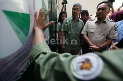  Menhut Tuding Ada Pihak yang Mau Tutup KBS untuk Dijadikan Mal